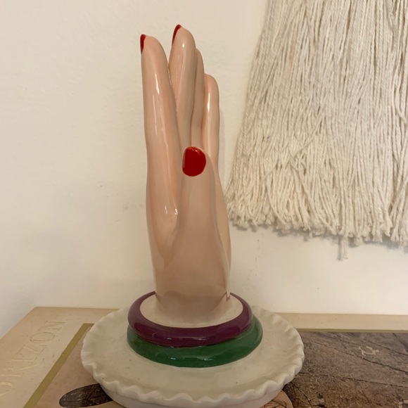 Vintage Ring Holder with Heart - Picture 5 of 9